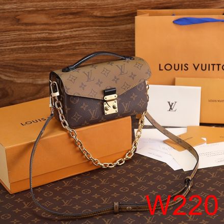 Louis Vuitton pochette mettis 