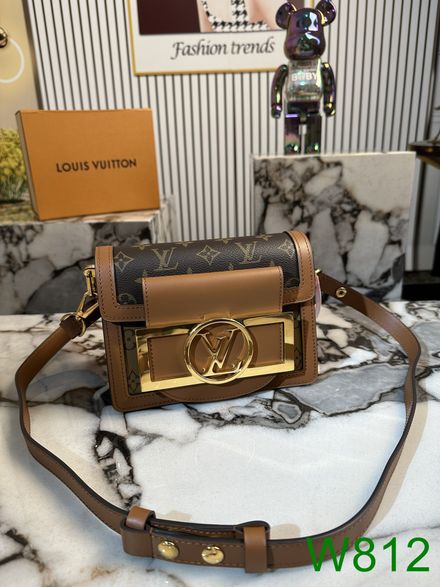 Louis Vuitton Dauphine Lock 