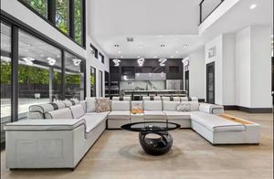 $600 Per Night Atlanta Property