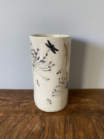 Bishop&#x27;s weed and bees glazed short vase #1