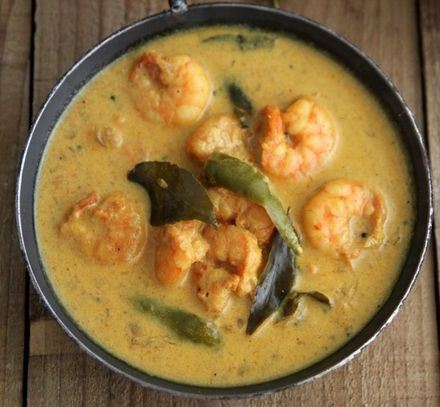 Sunita&#x27;s Kitchen - Konkan Prawns &amp; Drumsticks Curry