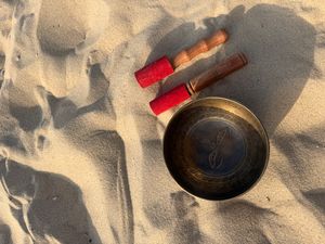 22/08 - Afternoon Surf, Beach Yoga &amp; Meditation (Ostend)