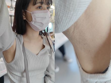 春の訪れ！ 腋チラ女子の油断ジョリ腋を超接写 Spring! Super close-up of a girl showing her armpit hair inadvertently