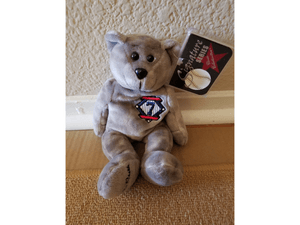 Mickey Mantle #7 Classic Collectors Signature Series Grey Stuffed Toy Bear