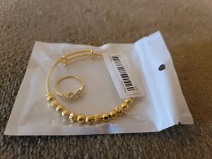 NEW 2pc Sachetto Beaded Bracelet &amp; Ring Costume Jewelry Set