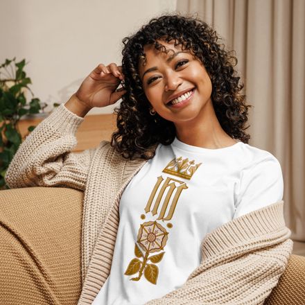 Women&#x27;s Relaxed T-Shirt, IHS Stripe With Crown and Monstrance, vw6yal