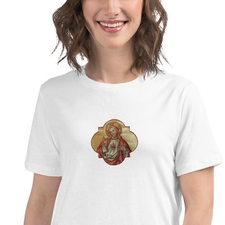Embroidered Women&#x27;s Relaxed T-Shirt, Sacred Heart of Jesus, eq75pu