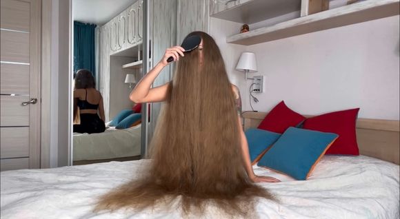 Brushing over the face 11.28 min