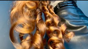 Soft long curls 18.05 minutes