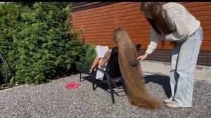 POV: you don’t know your friend is playing with your hair 17 min