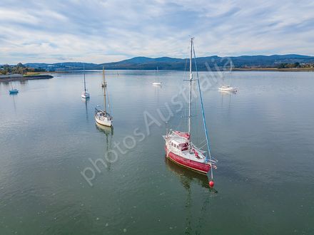 Gravelly Beach, Tamar Valley, Tasmania