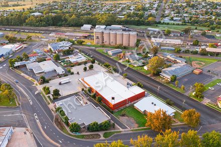 Parkes, Central New South Wales