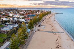 Altona Beach, Melbourne, Victoria