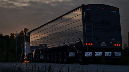 TITAN Unibody Hopper