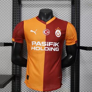 Galatasaray Primera equipación 25/26