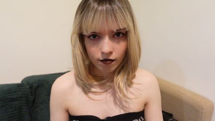 ASMR leather hypnosis, plucking, relaxing cosmetics show&amp;tell