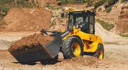 VOLVO L30B COMPACT WHEEL LOADER SERVICE REPAIR MANUAL