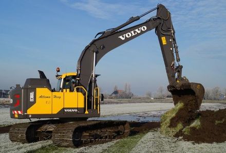 VOLVO EC180D L EC180DL EXCAVATOR SERVICE REPAIR MANUAL