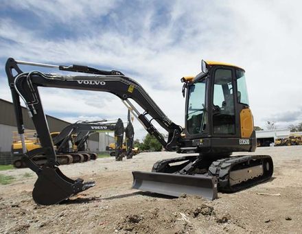 VOLVO ECR50D COMPACT EXCAVATOR PARTS CATALOG MANUAL 440 PAGES updated complete info 2023