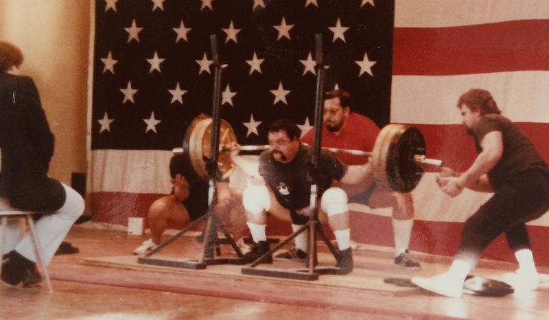 Powerlifters: Who Are They