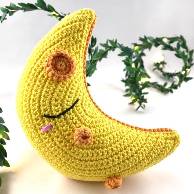 Crochet Amigurumi Pattern Femma Moon Plush Pillow