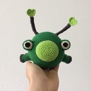 Crochet Amigurumi Pattern Love Bug Insect Valentine