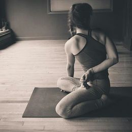 Yoga Twist 10 Minutes 