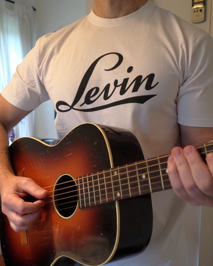 Levin Logo T-SHIRT (White)