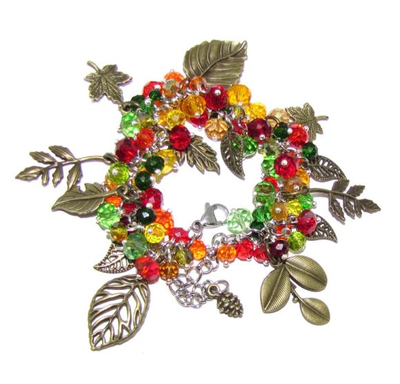 Beaded bracelet with pendants