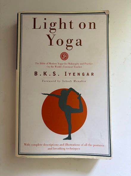 Light on Yoga | B.K.S. Iyengar [USED COPY]
