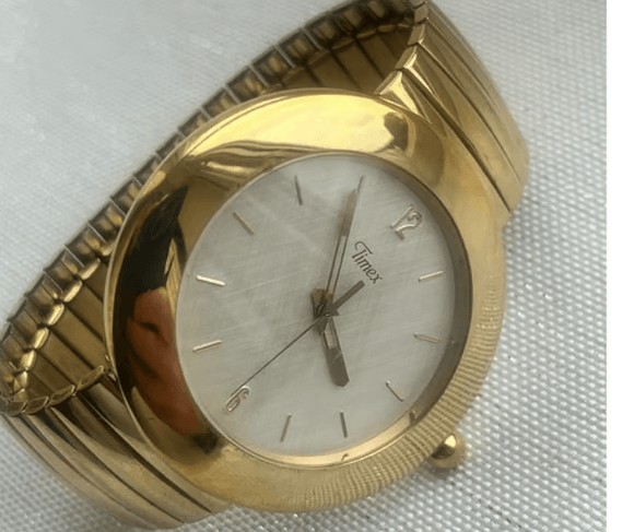 1990 Rare Unisex Big Style TIMEX Quartz Wrist Watch. WorkinG