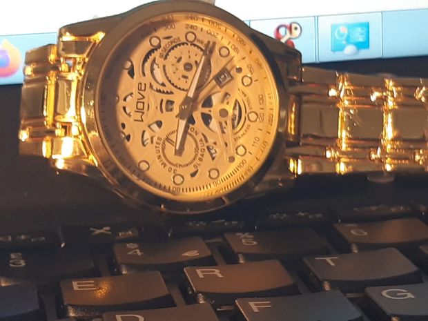 Luxury High-End Fashion Watch For Men Versatile Light Watches |