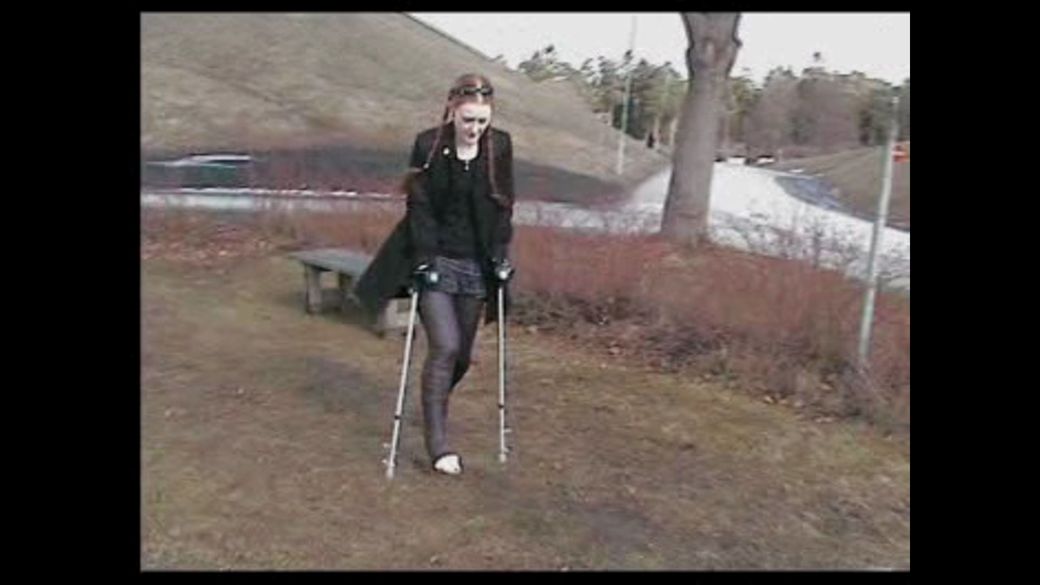 Aeryn 1 LLC - What do you like most? My black cast or my black painted toenails? - 7 min