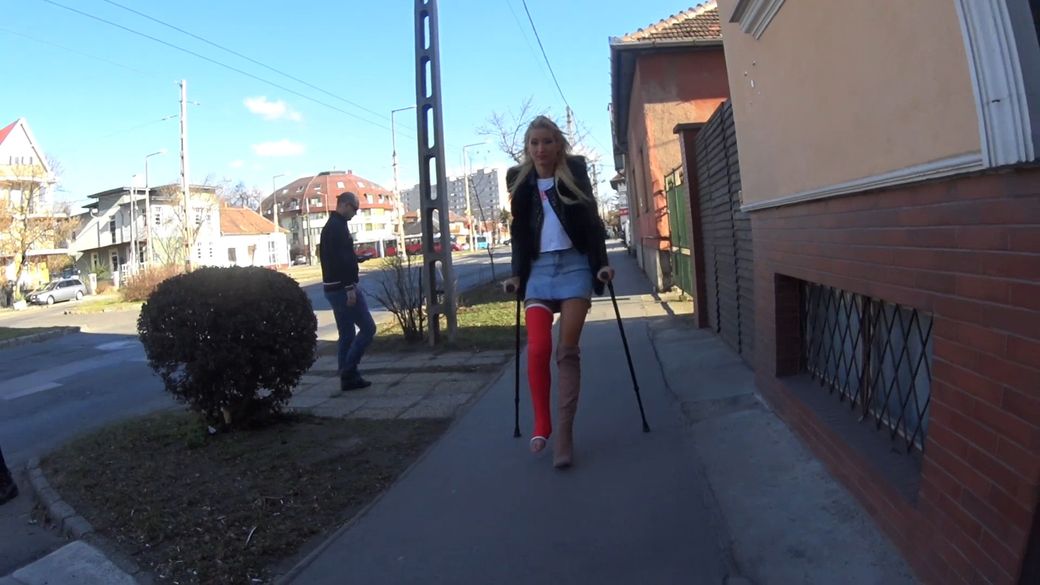 Britney 1903-2 LLC - What can we say more then a sexy girl with crutches and long leg cast - 12 min