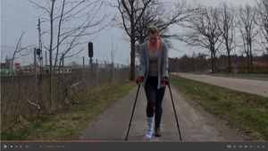 Sanne 1604-4 Sock Sprain - I try to walk on my sprained foot - 15 min