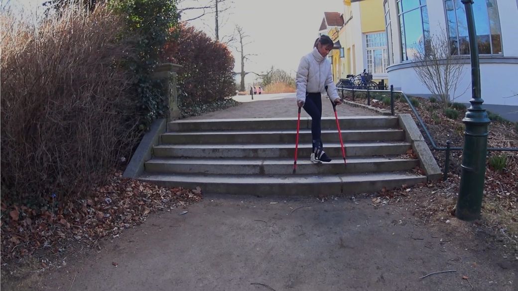 Elina 19 Aircast Sprain - Over a bridge and down some stairs - 10 min