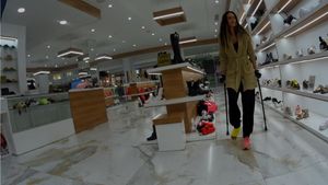 Cat 42 SLC - Maybe I can find a new shoe to crutch with - 10 min