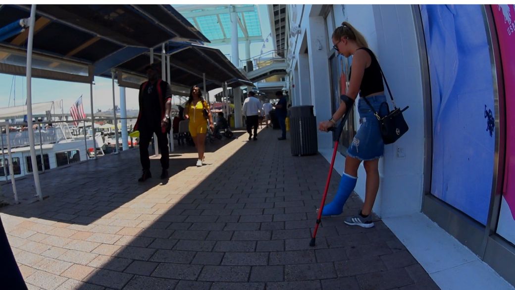 Sunshine 106 SLC - Visiting Miami Bayside Marketplace - 11 min