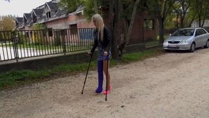 Britney 1710-3 LLWC - I think my high heel shoe is to high for my LLWC - 18 min