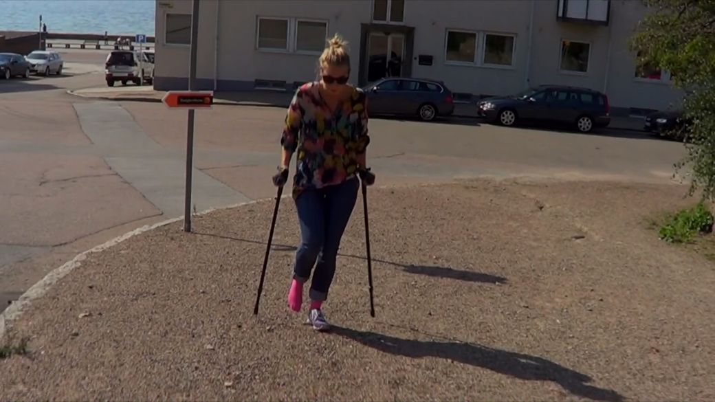 Tiiger 7-12 Sock Sprain - Up on the road and down for the stairs - 21 min