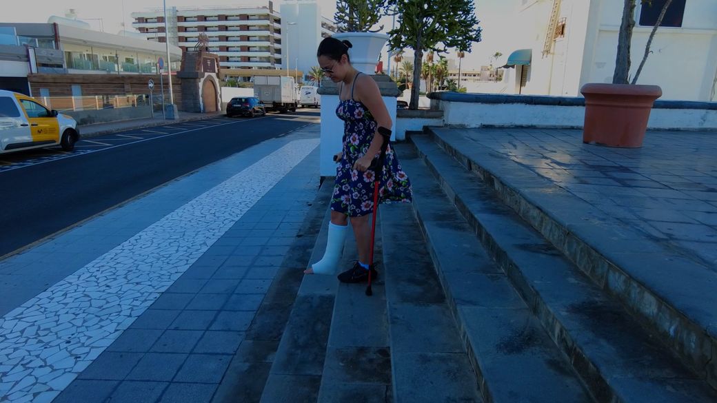 Elisabeth 122 SLC - On the way to the market - 11 min