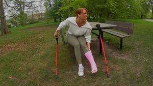 Liine 2 SLC -My leg hurt so it is hard for me to crutch today - 11 min