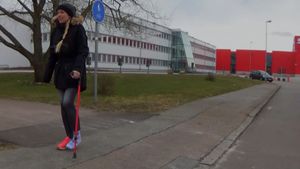Rose 1804-8 Sock Sprain - I can walk but dont get a shoe on my hurt foot - 13 min