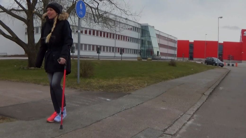 Rose 1804-8 Sock Sprain - I can walk but dont get a shoe on my hurt foot - 13 min