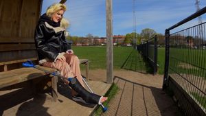 Micha 1 SLC - Back at the field there i broke my ankle - 10 min