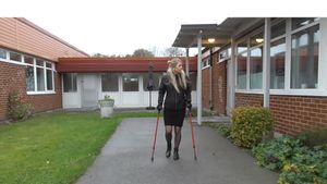 Ice 2111-3 Custom Sprain - I can walk but only if i use my crutches - 16 min