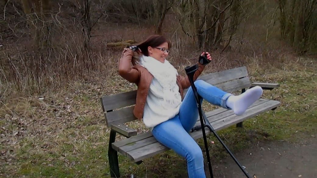 Sarah 1604-4 Sock Sprain - Now I can rotate my ankle without pain - 9 min