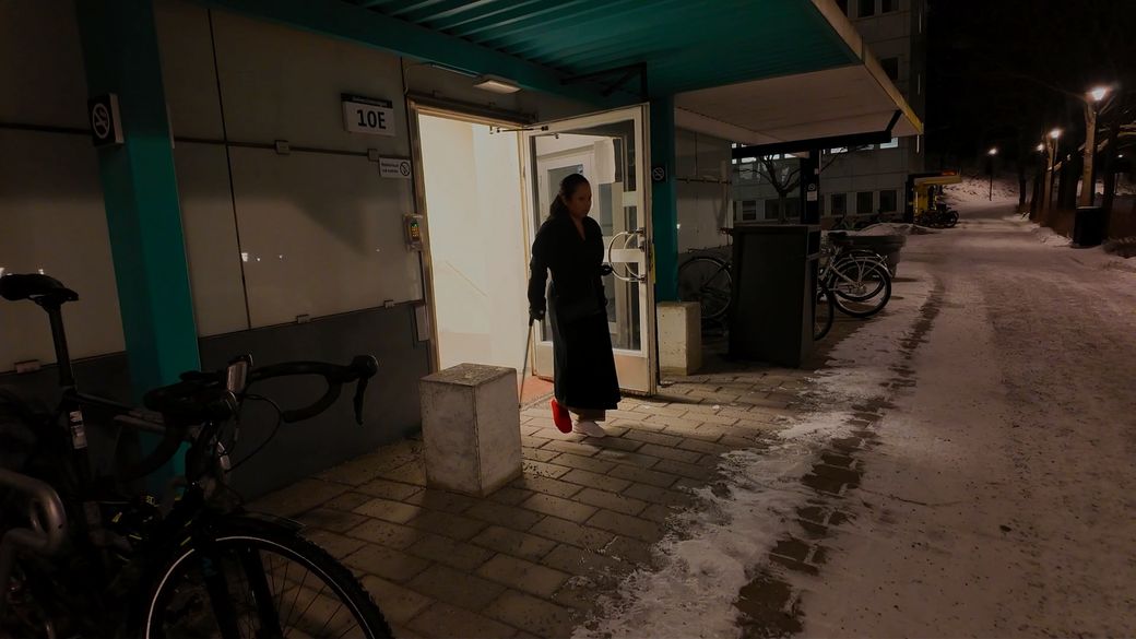 Tila 2601-1 Medical Broken Toe - Look how swollen my foot is - 11 min