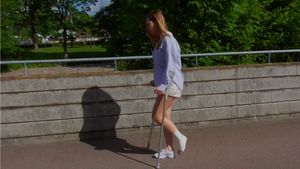 Melinda 184 Sprain - Bandage foot and bare toes is a great view - 9 min