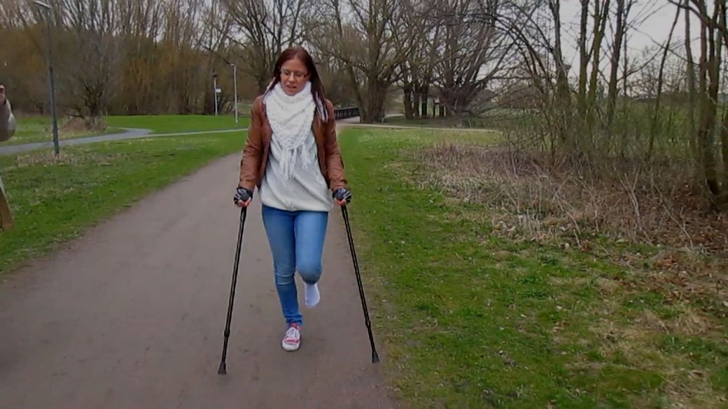 Sarah 1604-5 Sock Sprain - Can crutch as long as you want - 12 min